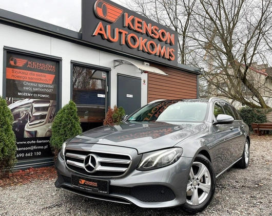 Mercedes-Benz Klasa E cena 84900 przebieg: 203100, rok produkcji 2017 z Gołdap małe 781